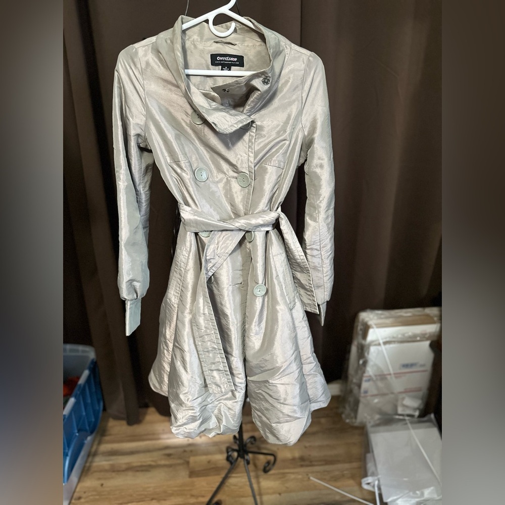 Coffee Shop NYC Metallic‎ Silver Trench Coat Double Breasted Puff Hem​ - Picture 2 of 6